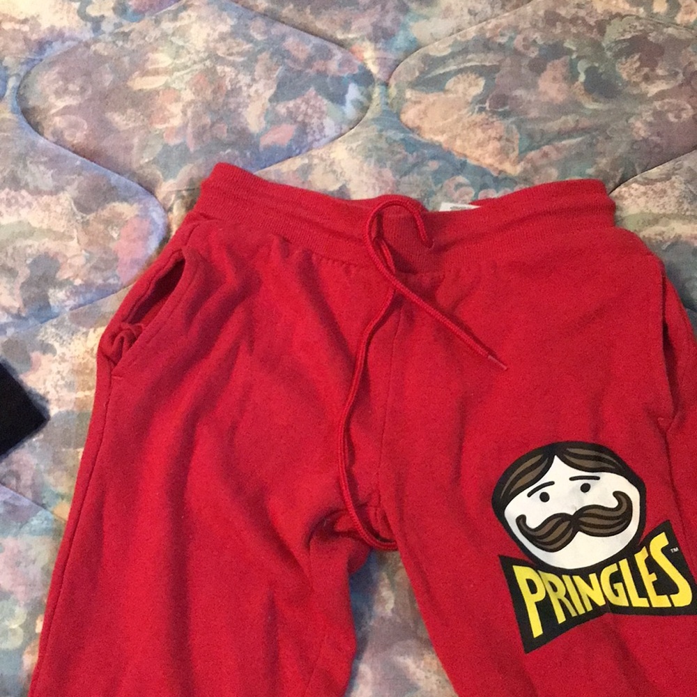 Red XS - Picture 2 of 4